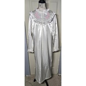 Moon Dance Vintage Style White Satin Nightgown Pink Floral Embroidery Medium